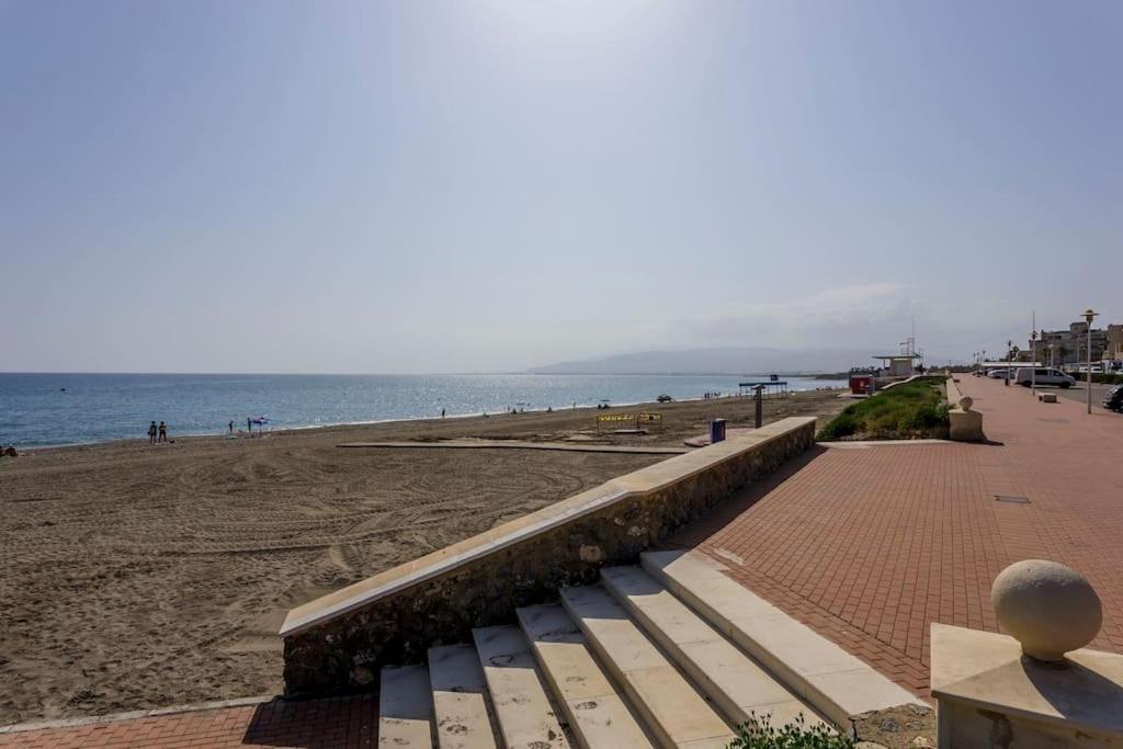 Loft primera línea playa, Cabo de Gata, Wifi Apartment เรตามาร์ ภายนอก รูปภาพ